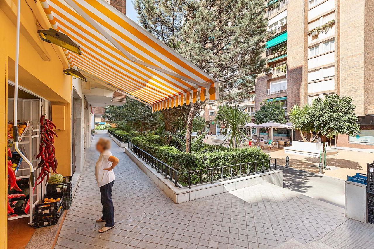 Amplio Y Centrico, Recien Reformado, Calefaccion Central, Jardines, Supermercados, Cafeterias Y Todos Los Servicios En El Corazon De La Ciudad Γρανάδα Εξωτερικό φωτογραφία
