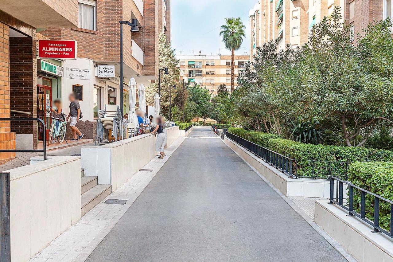 Amplio Y Centrico, Recien Reformado, Calefaccion Central, Jardines, Supermercados, Cafeterias Y Todos Los Servicios En El Corazon De La Ciudad Γρανάδα Εξωτερικό φωτογραφία
